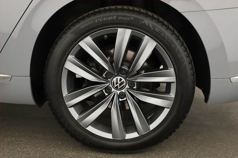 Volkswagen Arteon (2022) Elegance 1.5 TSI - fotka 12 z 16