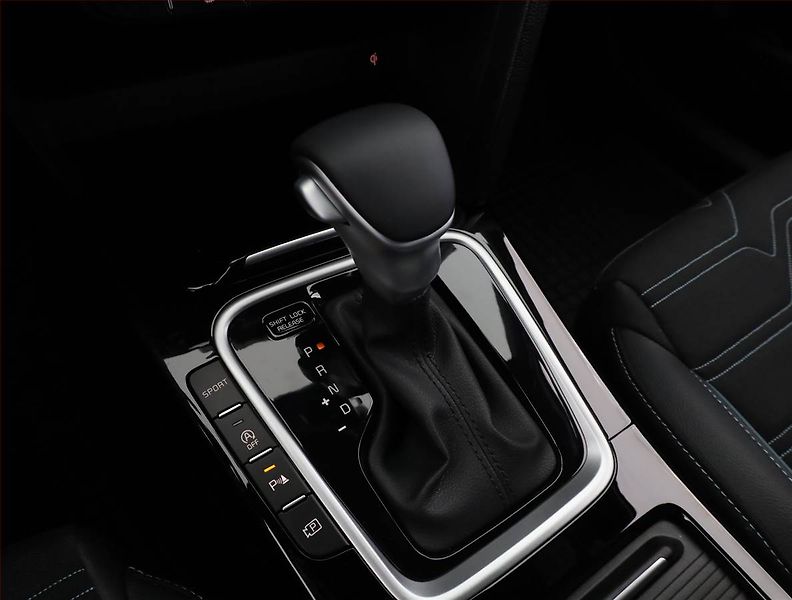 Kia XCeed (2026) Steel Edition 1.6 T-GDI - fotka 12 z 19