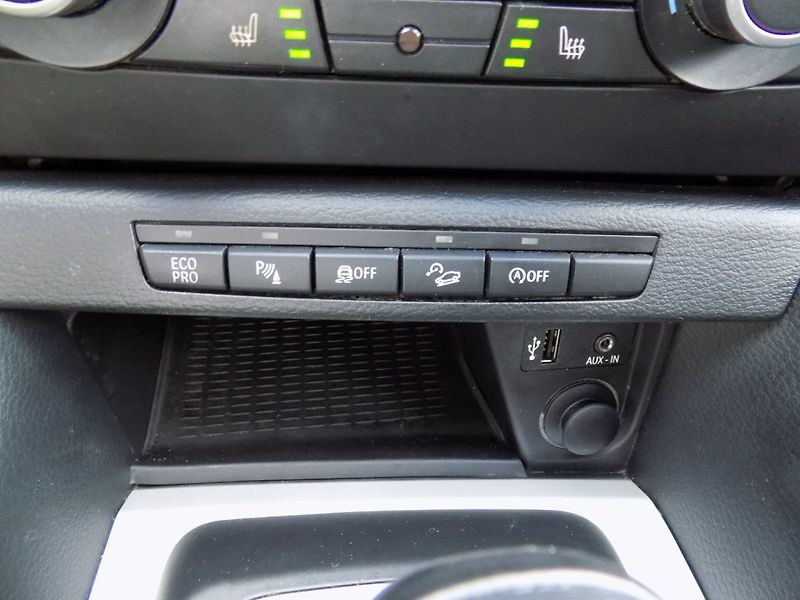 BMW X1 (2012) 18d/xDrive/Bi-xenon/ČR/ - fotka 30 z 35