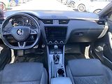Škoda Octavia (2017) 2.0 TDi, RS, DSG - náhled 8