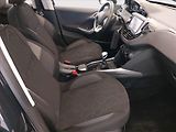 Peugeot 2008 (2019) 1.2 PureTech, Tempomat - náhled 9