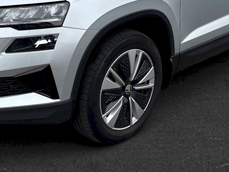 Škoda Karoq (2023) STYLE 1.5 TSI DSG 110 kW Tažné - fotka 11 z 30