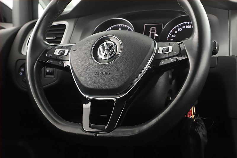 Volkswagen Golf (2013) 1.2 TSI, ČR,1.maj, Tempomat - fotka 8 z 15