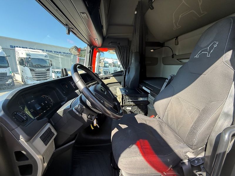 MAN TGX18.510 EURO 6 MEGA/lowdeck - fotka 13 z 19