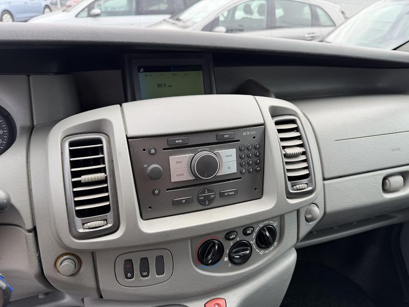 Opel Vivaro 1. Majitel, WESTFALIA - fotka 11 z 13