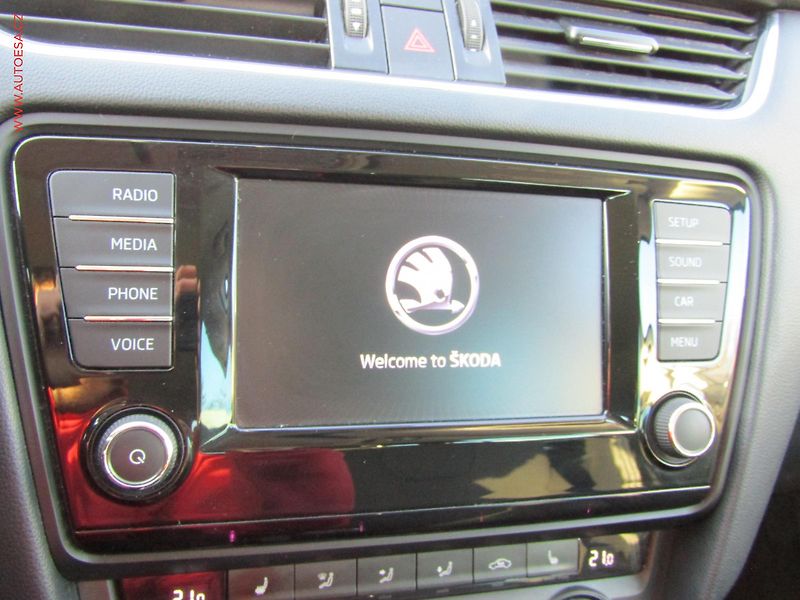 Škoda Octavia (2016) 1.6 TDi, ČR, Xenon, AC - fotka 11 z 19