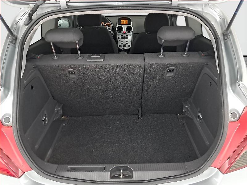 Opel Corsa (2012) 1.4, po STK, dobrý stav - fotka 14 z 15