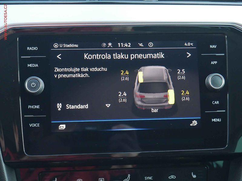 Volkswagen Passat (2020) 2.0TDi, ELE, DSG, LED - fotka 15 z 25