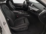 BMW X6 (2018) xDrive30d - náhled 9