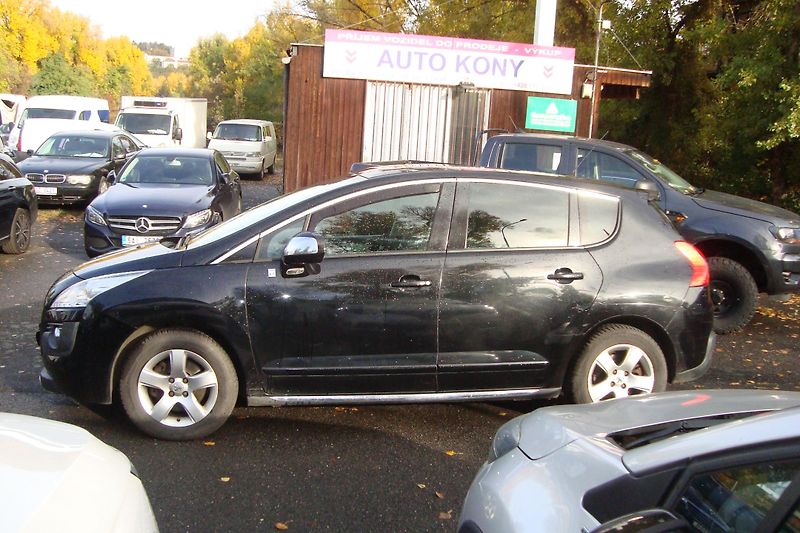 Peugeot 3008 (2013) 1.6HDi,Hybrid 4,AUT,4x4,Panora - fotka 5 z 78