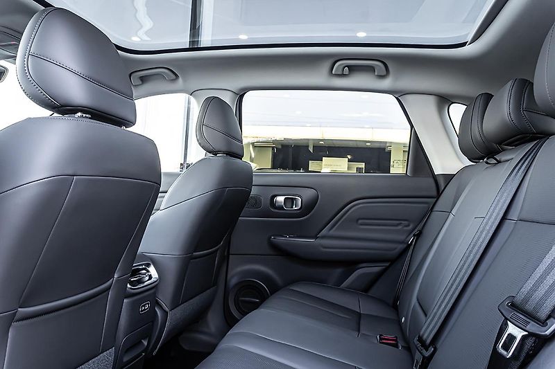 Leapmotor B10 (2026) 1,5 dojezd až 900km  DESIGN Hy - fotka 14 z 14