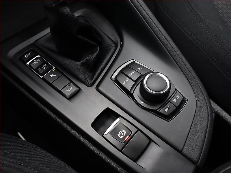 BMW X1 (2016) xDrive18d, 4X4, Automat - fotka 16 z 20