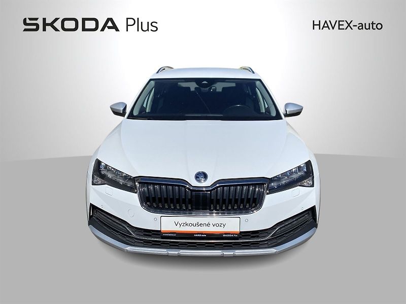 Škoda Superb (2022) Combi 2.0 TDI 4x4 DSG Scout - fotka 4 z 31