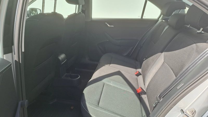 Škoda Rapid (2016) AMBITION 81/1.2TSI 6MG - fotka 12 z 22