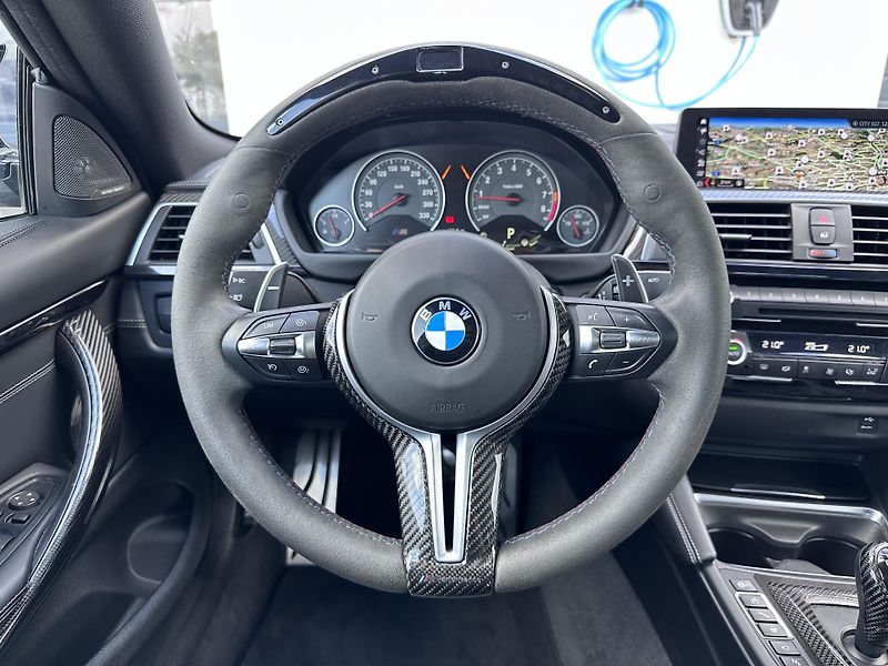 BMW M4 Competition M-Performance - fotka 9 z 25