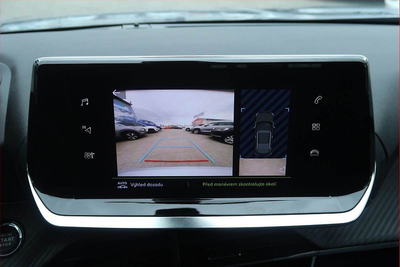 Peugeot 2008 (2020) Allure 1.2 PureTech, Automat - fotka 16 z 25