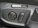 Volkswagen Arteon 2,0 TSI 206kW DSG 4M R-Line - náhled 17