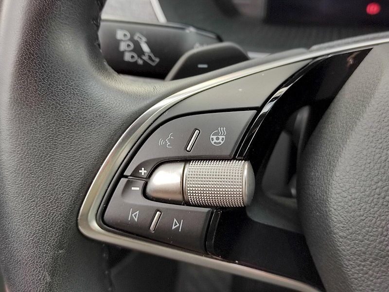 Škoda Octavia (2025) Top Selection 1,5 Tsi 110 Kw D - fotka 29 z 37