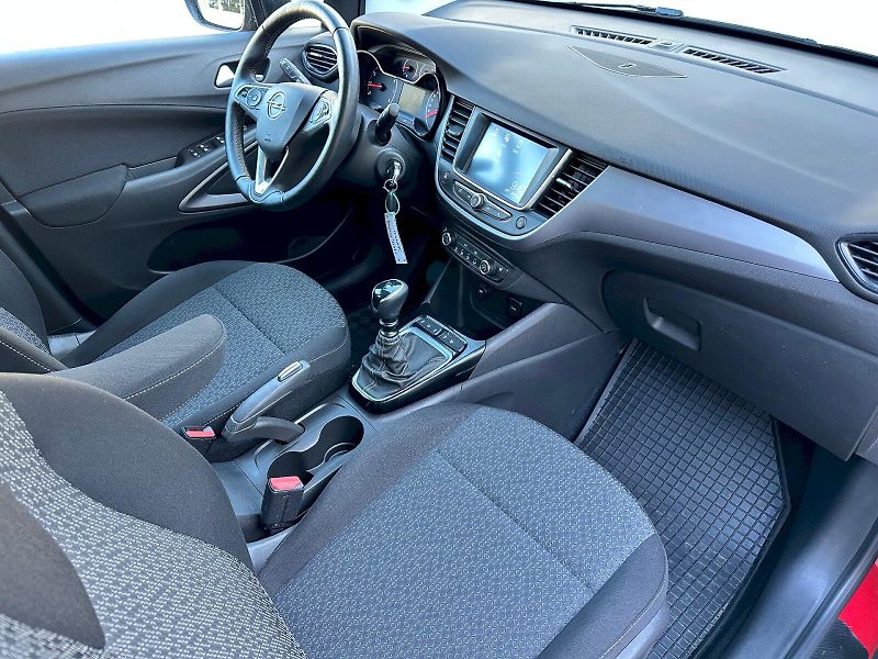 Opel Crossland X (2024) 1.2 TSI / 81 kW Innovation - fotka 7 z 22