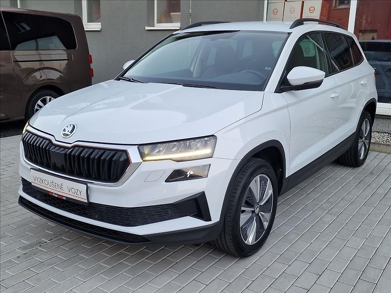 Škoda Karoq 2.0 TDI Style DSG,ČR,1.Maj - fotka 5 z 50