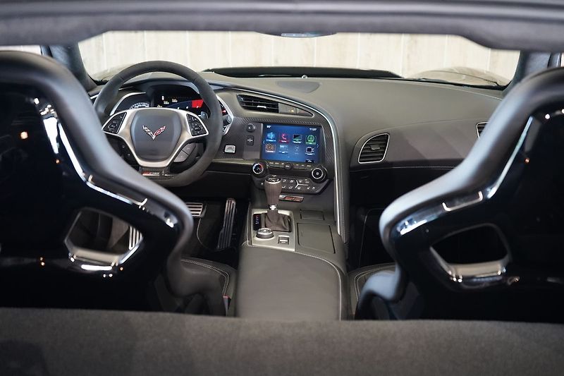 Chevrolet Corvette C7 Z06, EU verze, Head-up - fotka 44 z 45