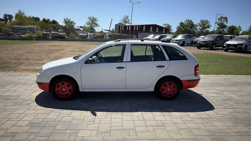 Škoda Fabia 1.2i 12V ČR 1. maj - fotka 3 z 25
