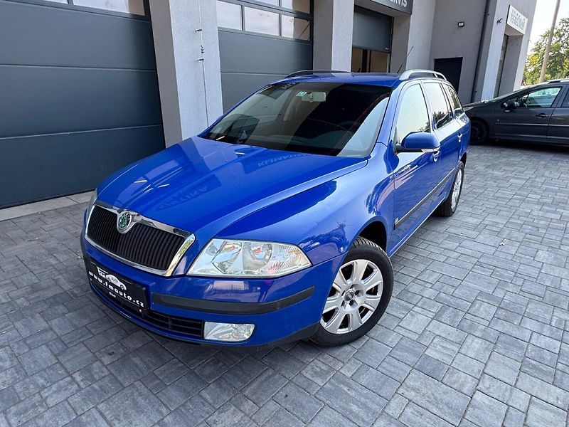 Škoda Octavia (2007) 2.0 TDi, 4x4, tažné - fotka 17 z 36