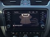 Škoda Octavia COMBI 2,0 TDI 150k M6 - náhled 23