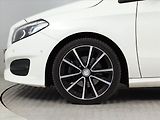 Mercedes-Benz Třídy B (2015) B 200 CDI 4MATIC, 4X4 - náhled 13