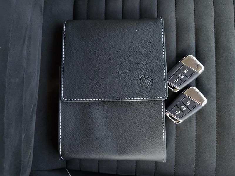 Volkswagen Passat 1.4 TSI PHEV GTE HYBRID - fotka 43 z 48