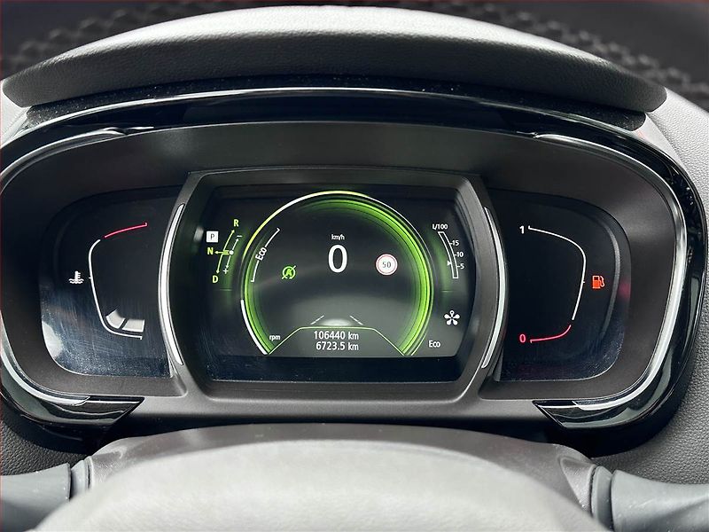 Renault Espace (2017) 1.6 dCi, Automat, 7 míst, Kůže - fotka 11 z 23