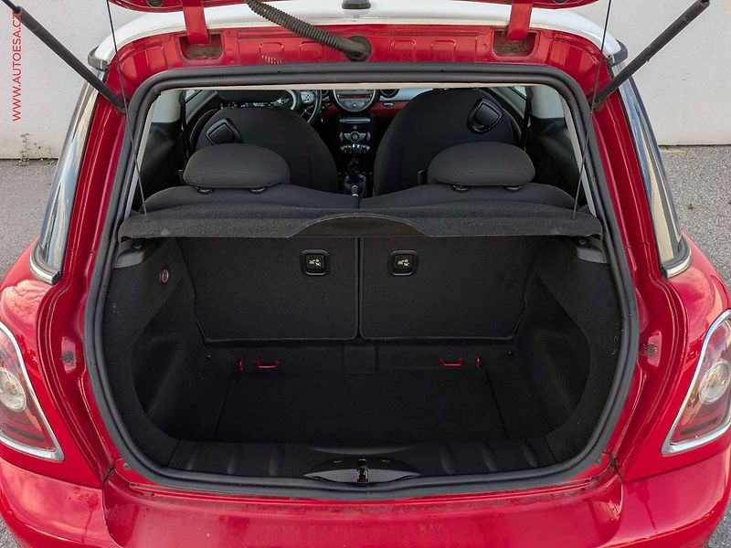 Mini Cooper (2007) 1.6 D, AC, tempo - fotka 7 z 13