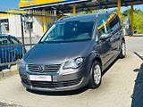 Volkswagen Touran (2009) 1.4TSi - náhled 2