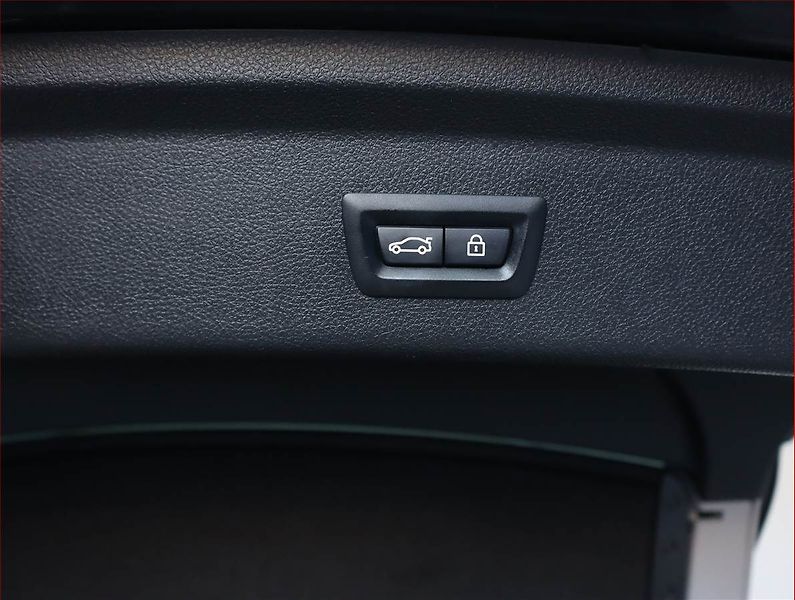 BMW Řada 3 (2013) 318d GT, Automat, Serv.kniha - fotka 21 z 23