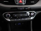 Hyundai i30 (2017) 1.0 T-GDI, Serv.kniha - náhled 10