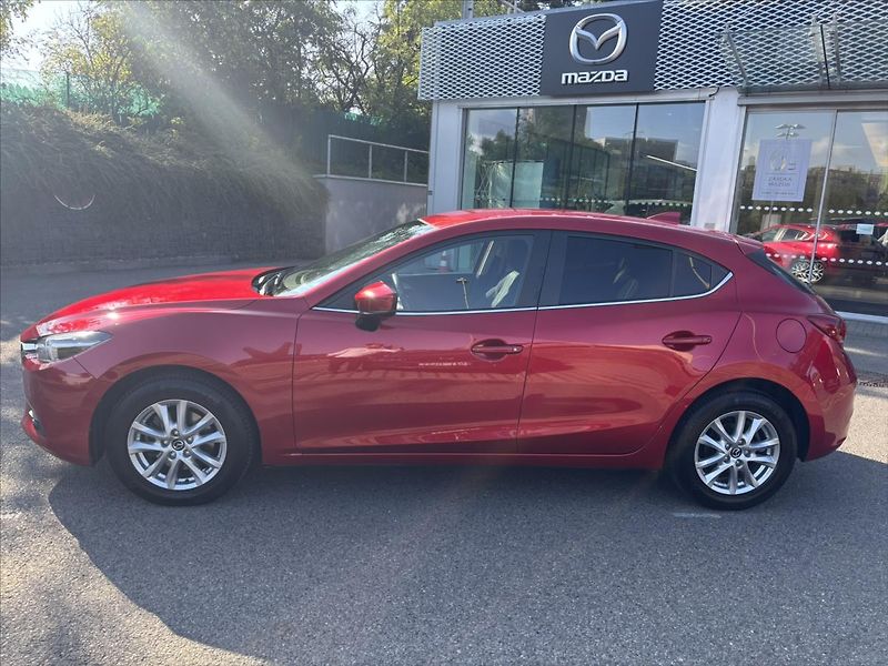 Mazda 3 2,0 i Attraction PLNÝ SERVIS - fotka 2 z 39