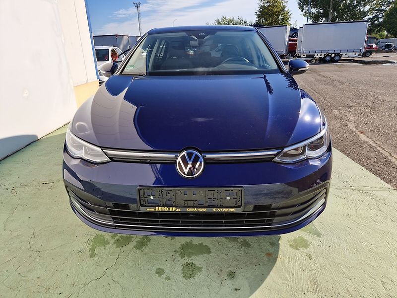Volkswagen Golf Style 1.5 TSI - fotka 7 z 36