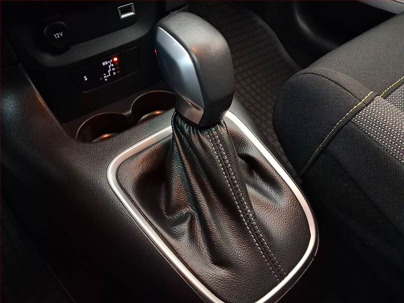 Citroën C3 (2021) Feel Pack 1.2 PureTech - fotka 18 z 20