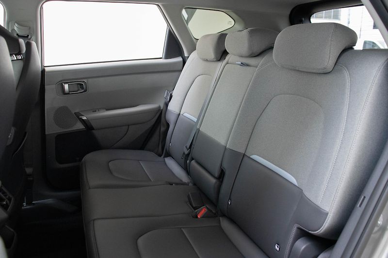 Kia Seltos 1,6 T-GDi GPF 4x2 7DCT EXCLUSI - fotka 14 z 16