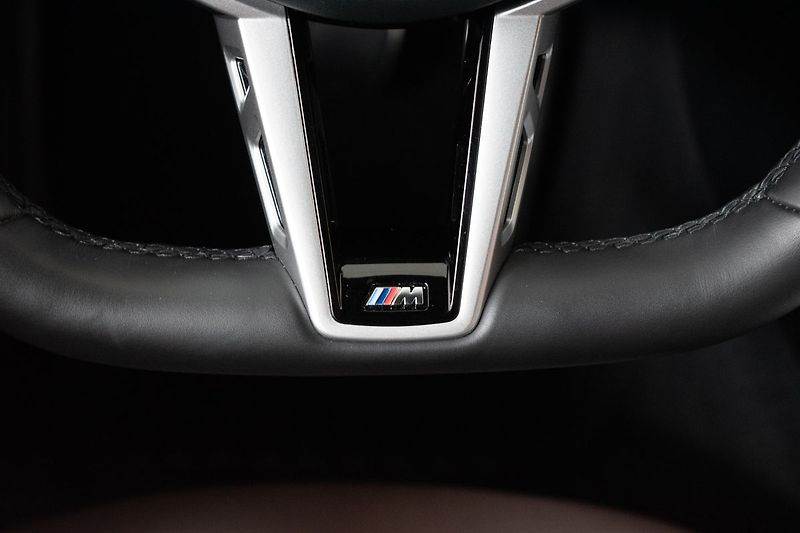 BMW Řada 3 320d xD ///MSPORT*ZÁRUKA*ČR 1M - fotka 17 z 42