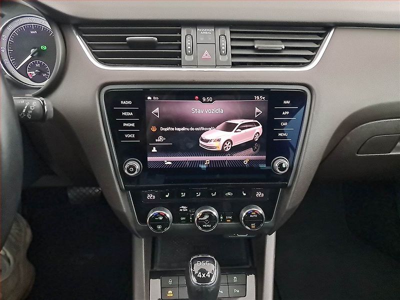 Škoda Octavia (2018) Laurin&Klement 2.0 TDI, 4X4 - fotka 12 z 17