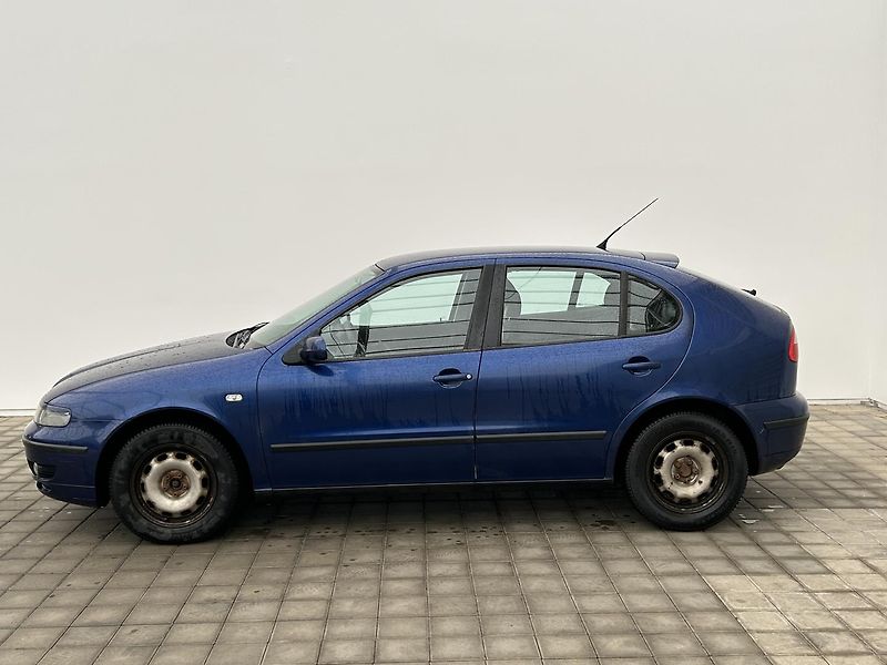 Seat Leon 1.6 i Stella - fotka 8 z 20