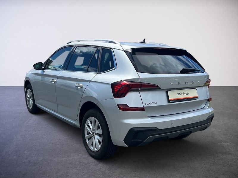 Škoda Kamiq Top Selection 1.0 TSI 85 kW - fotka 8 z 29