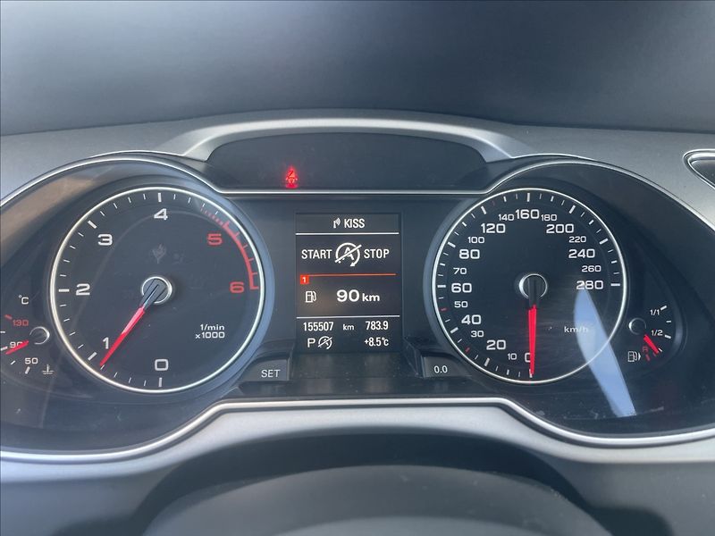 Audi A4 Allroad 2,0 TDi 140kw Quattro Stronic - fotka 14 z 37