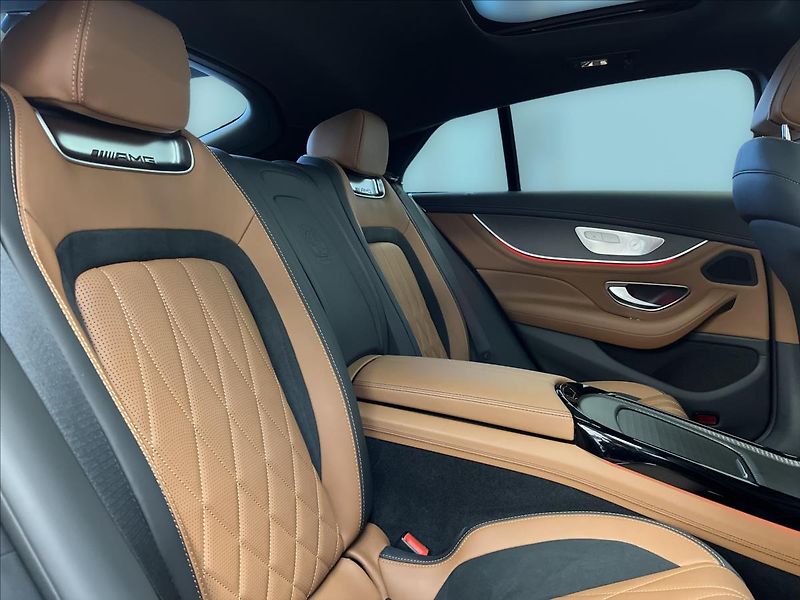 Mercedes-Benz AMG GT Mercedes 63 S 4MATIC+ - fotka 21 z 28