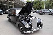 Mercedes-Benz W187 220B Cabrio na portálu TipCars.