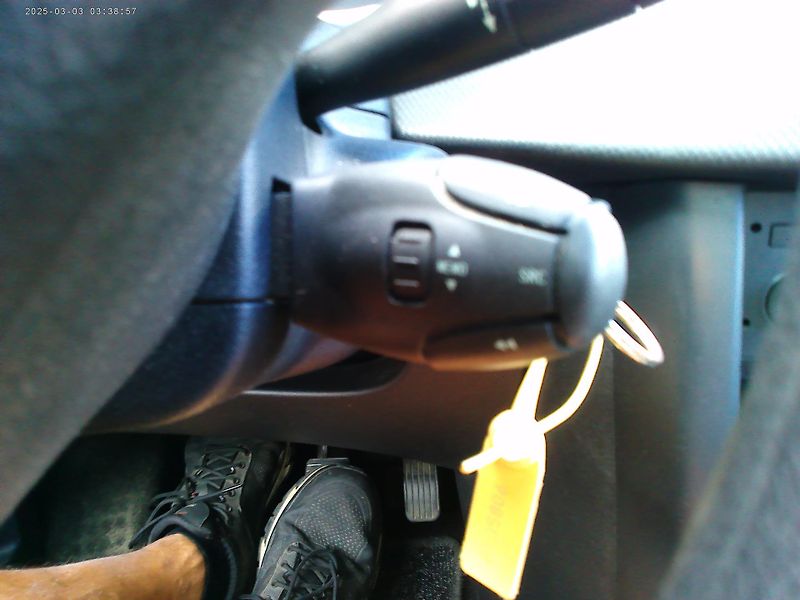 Peugeot 207 1.4i, 70 kW, klimatizace - fotka 19 z 25