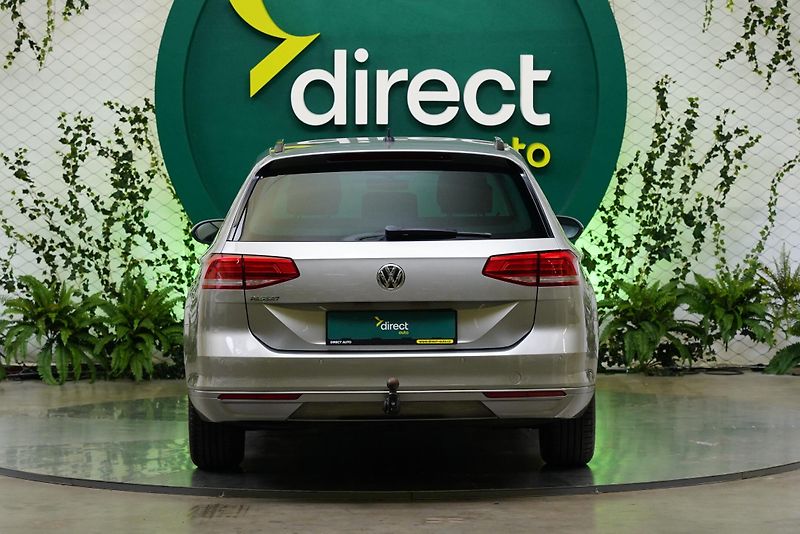 Volkswagen Passat - fotka 6 z 29