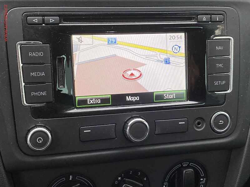 Škoda Rapid (2013) 1.2 TSi, Ambition, TZ - fotka 15 z 17