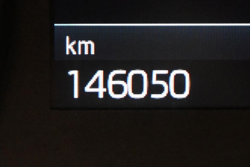 Škoda Karoq 1,5 TSI 110 kW DSG STYLE Záruk - fotka 17 z 32
